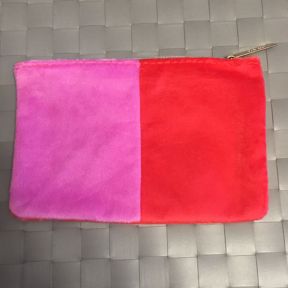 IPSY makeup bag